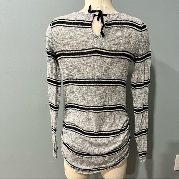 Motherhood Maternity Grey & Black Striped Side Ruched Lightweight Sweater Medium - Picture 4 of 7